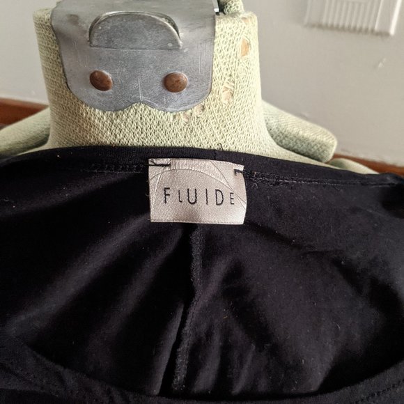 Fluide black dress with white skull detail, small t-shirt dress - Picture 12 of 12